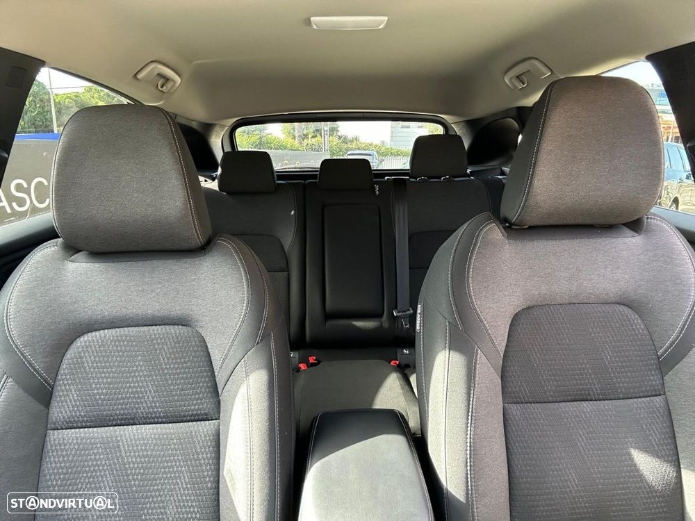 Nissan Qashqai 1.3 DIG-T N-Connecta - 18