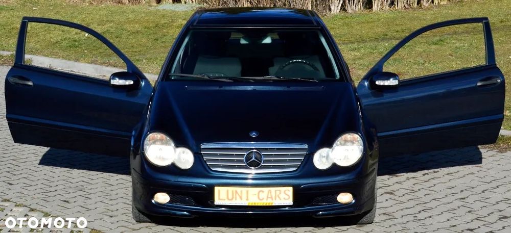 Mercedes-Benz Klasa C 180 - 24