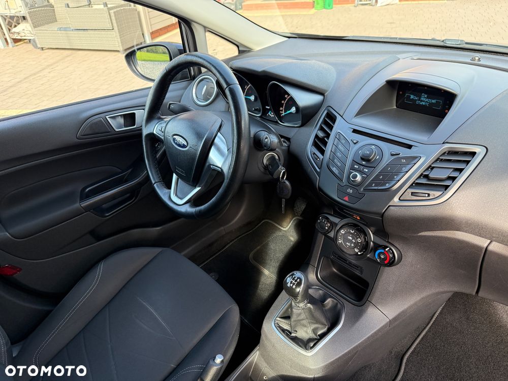 Ford Fiesta 1.25 Trend EU6 - 21