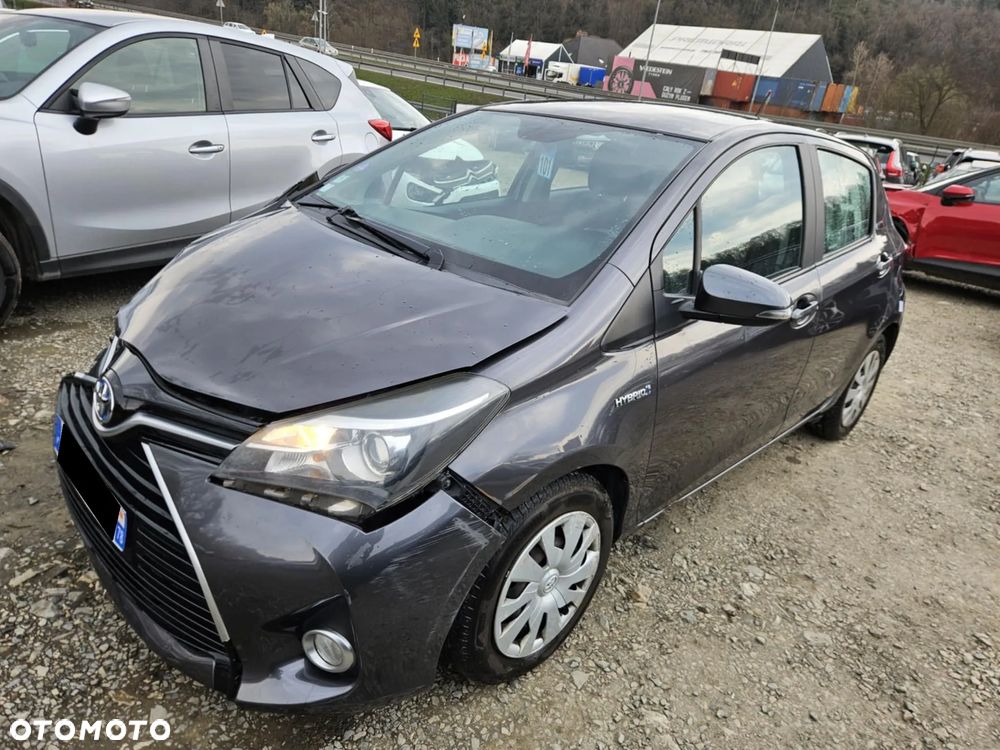 Toyota Yaris 1.5 VVT-i Lounge - 2