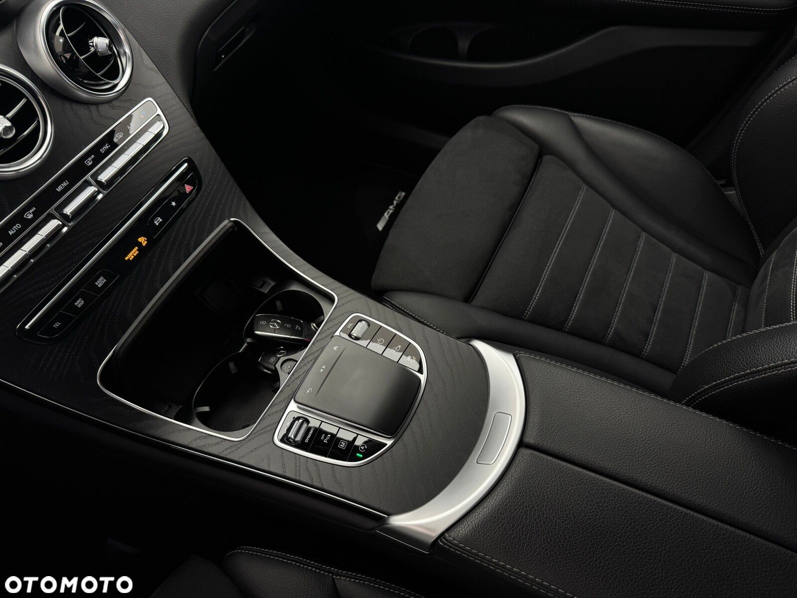 Mercedes-Benz GLC 300 d 4-Matic - 25