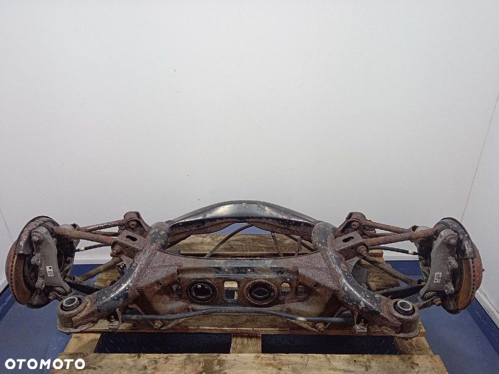 LEXUS GS III MK3 05-08 3.5 V6  BELKA ZAWIESZENIA TYŁ - 1