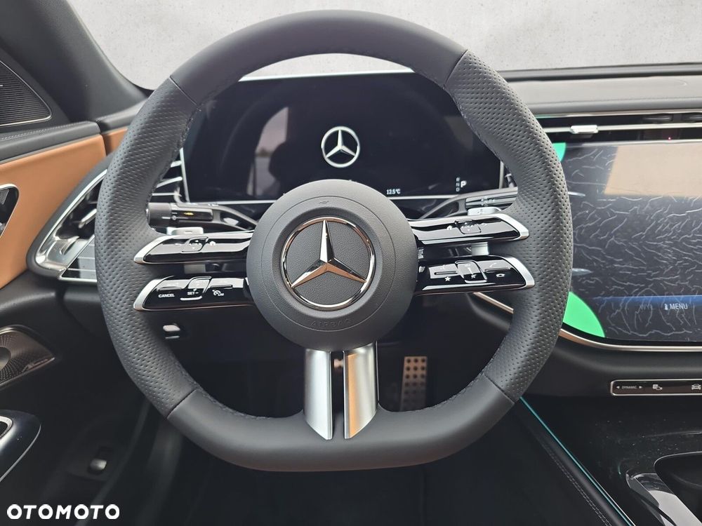Mercedes-Benz Klasa E - 14