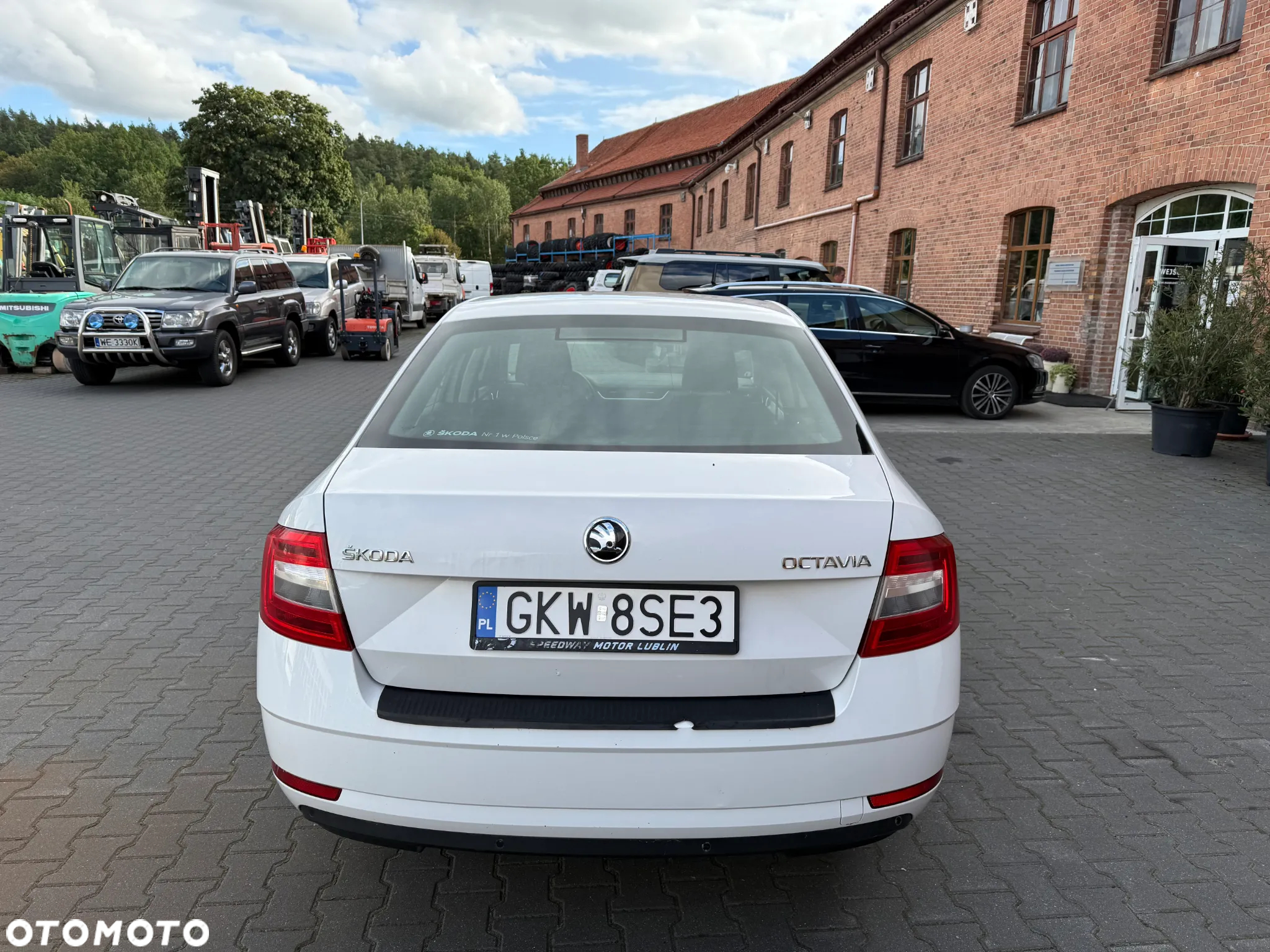 Skoda Octavia 1.6 TDI Ambition - 4