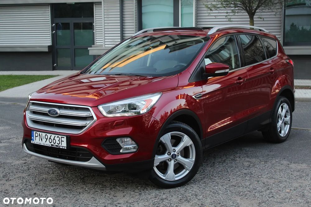 Ford Kuga 2.0 TDCi 2x4 Titanium - 3