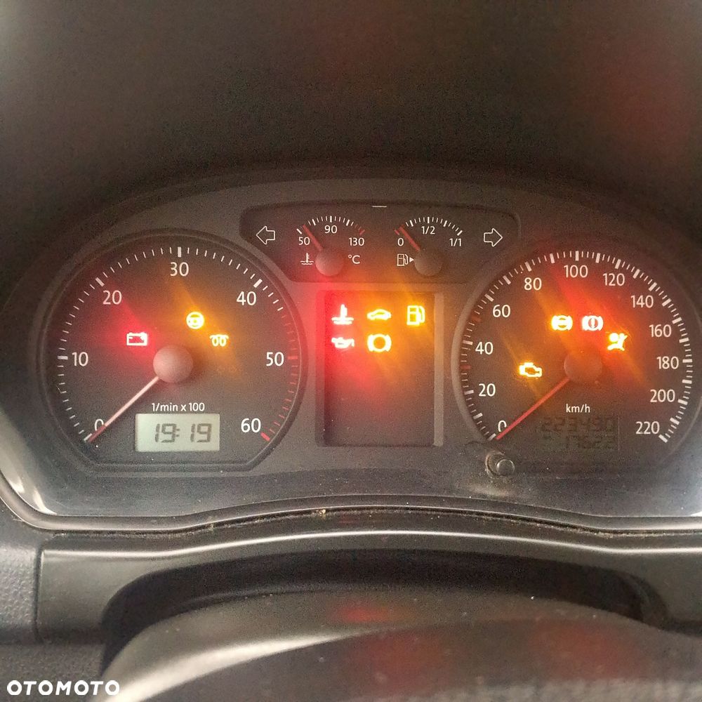 Volkswagen Polo - 6