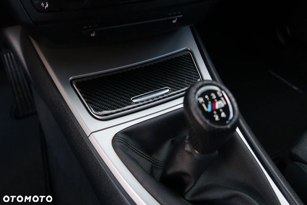 BMW Seria 1 118d - 16