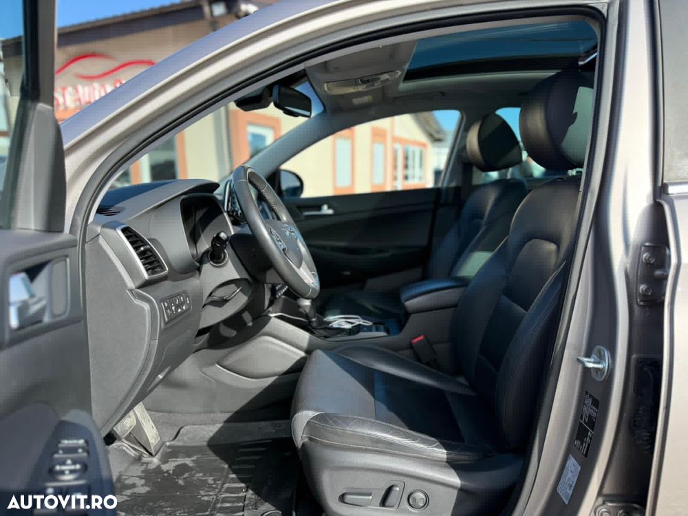 Hyundai Tucson 2.0 CRDI 4WD 8AT Luxury - 19