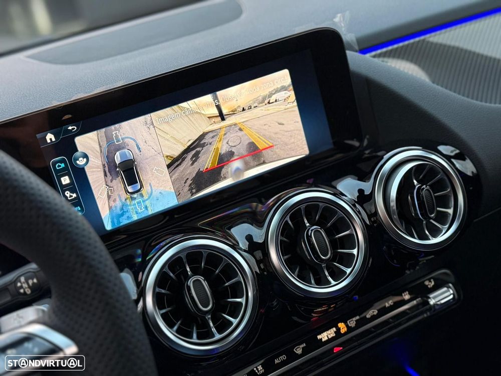 Mercedes-Benz GLA 250 - 14