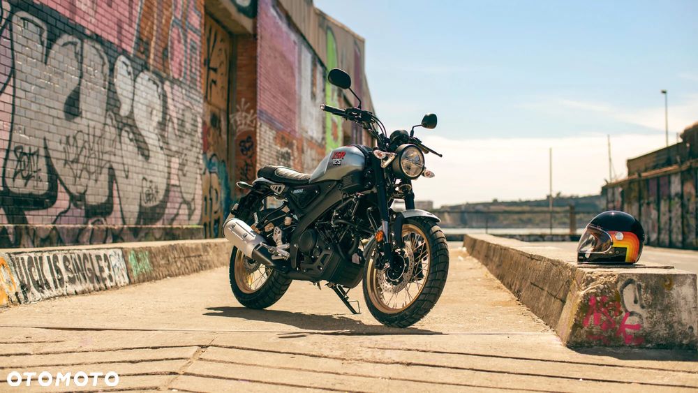 Yamaha XSR - 19