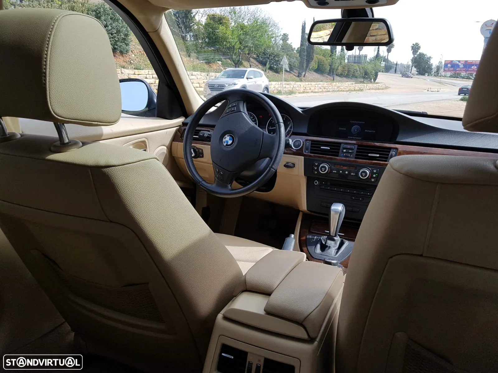 BMW 320 iA Exclusive - 17
