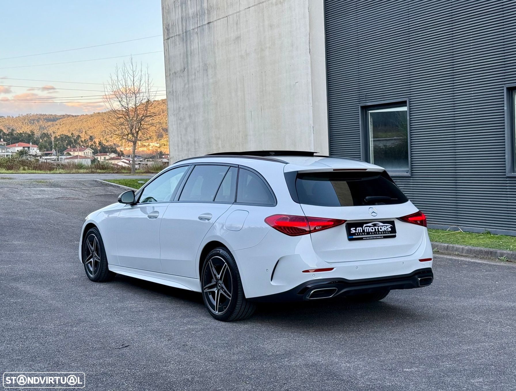 Mercedes-Benz C 300 e AMG Line - 21