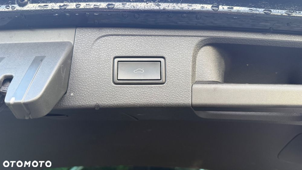 Volkswagen Passat - 15