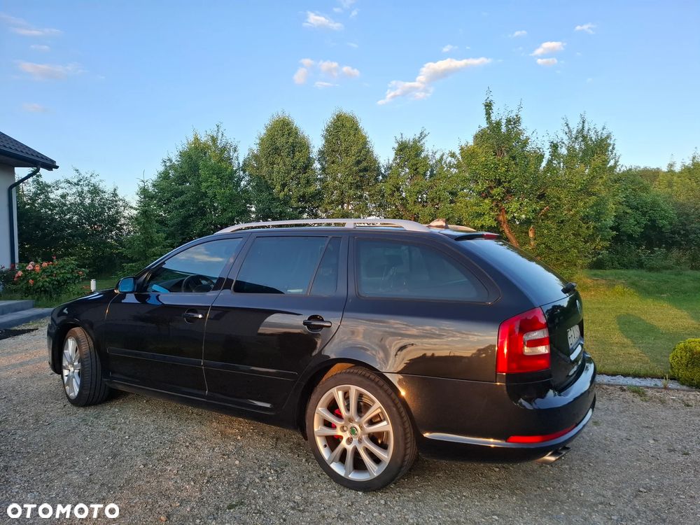 Skoda Octavia 2.0 TDI RS - 5