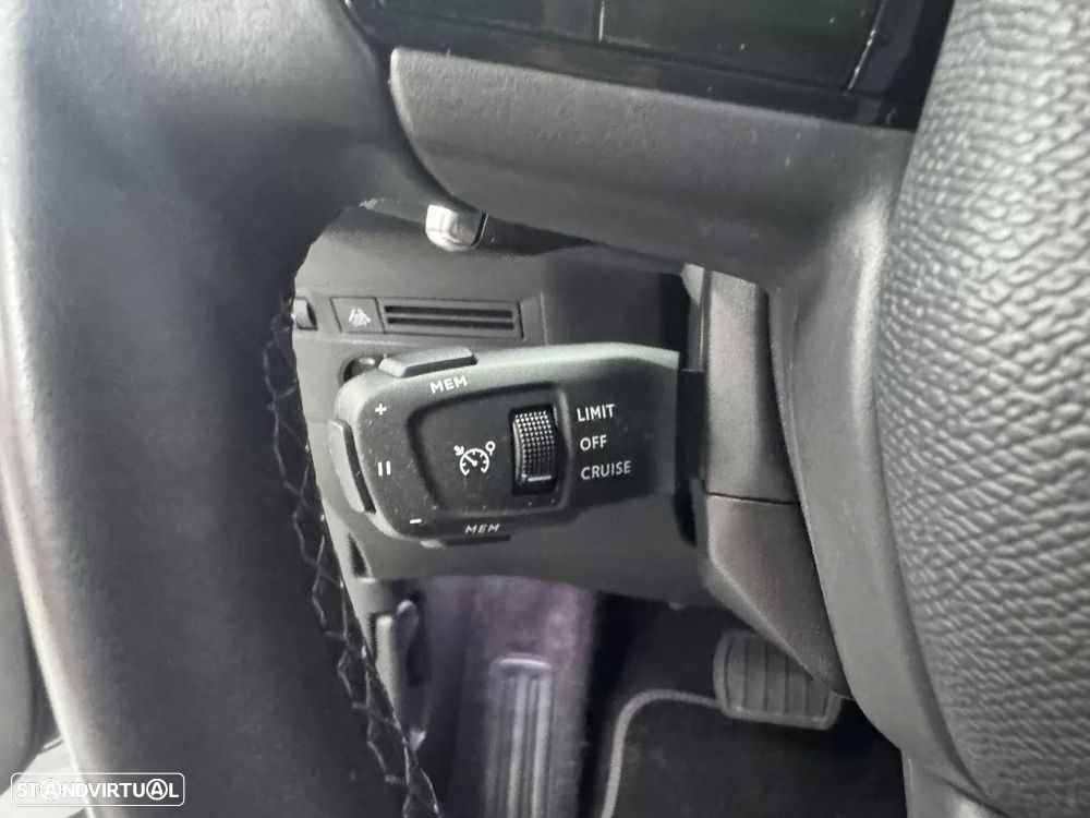DS DS3 Crossback 1.2 PureTech Grand Chic EAT8 - 26