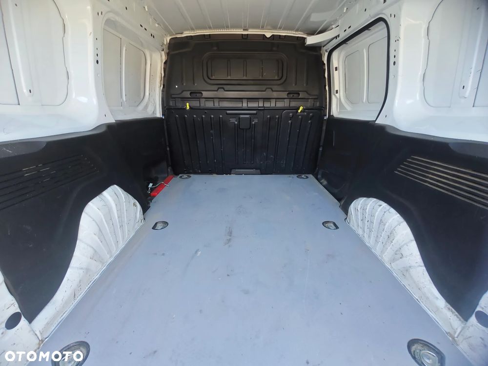 Toyota PROACE CITY - 12