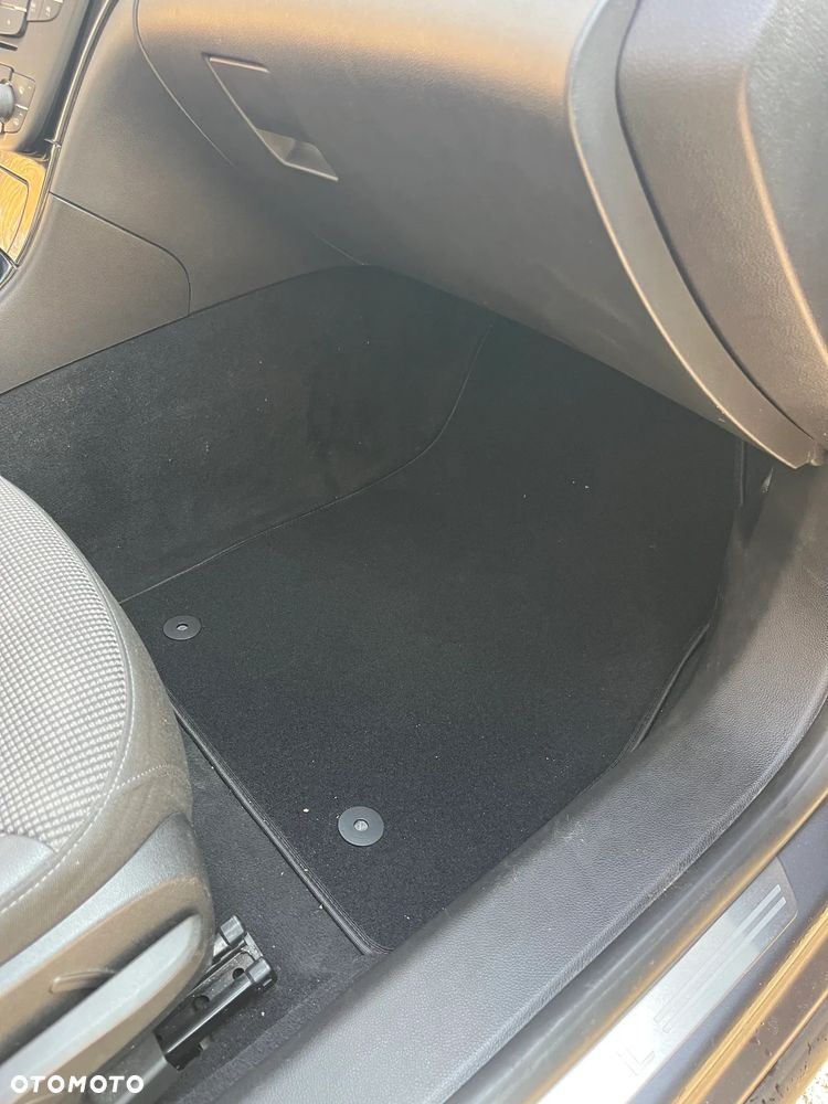 Opel Insignia 2.0 CDTI Edition - 34