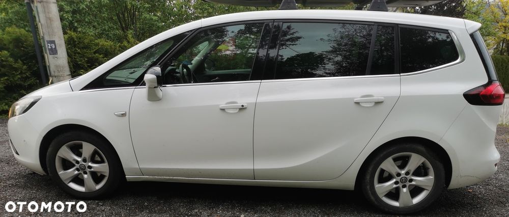 Opel Zafira - 4