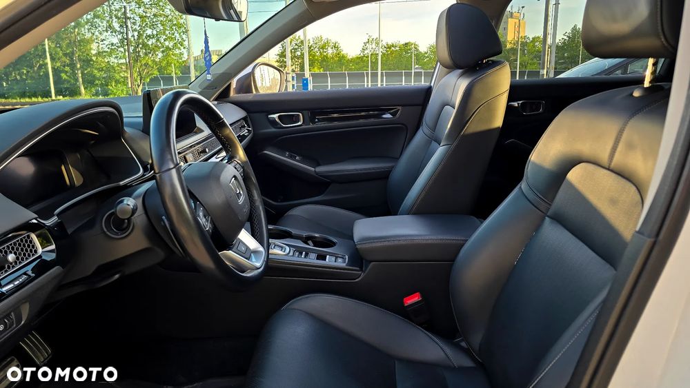 Honda Civic 2.0 i-MMD Advance CVT - 10