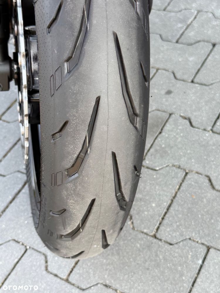 Kawasaki Z 900 - 19