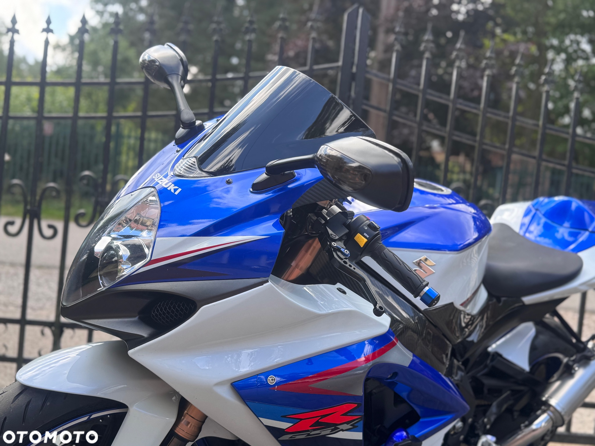 Suzuki GSX-R - 18