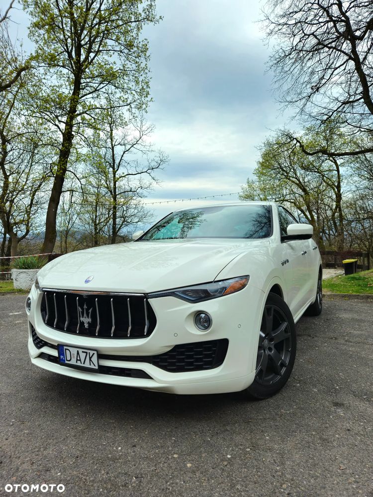 Maserati Levante - 4