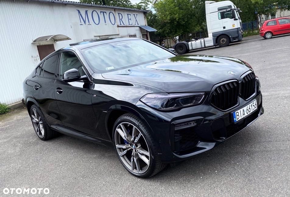 BMW X6 ver-m50d - 13