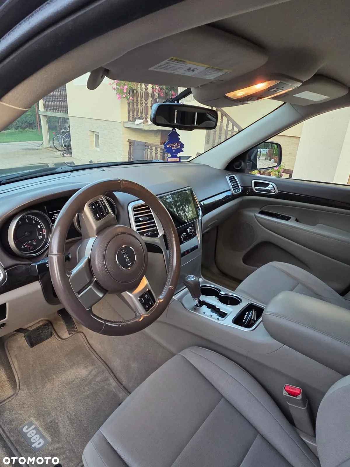 Jeep Grand Cherokee - 6