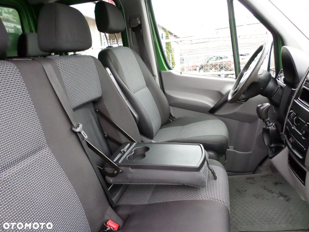 Mercedes-Benz Sprinter Doka - 12