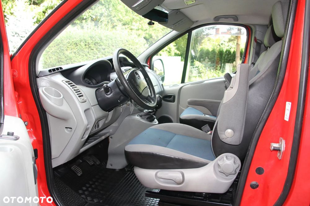 Opel Vivaro L1H1 2.7t - 9