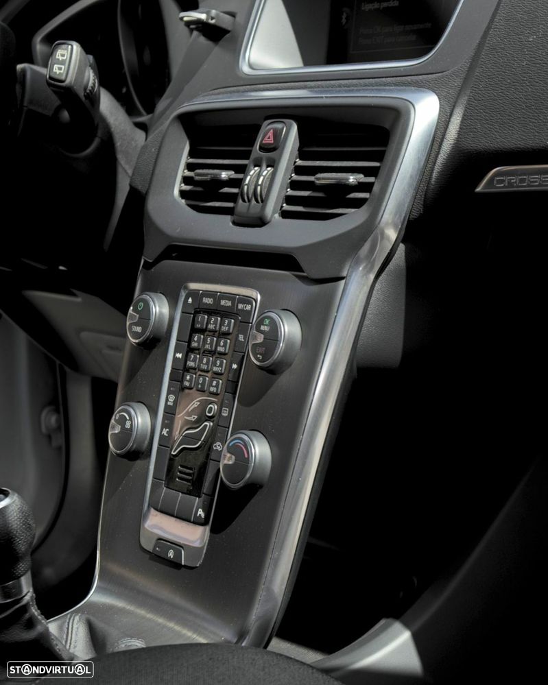 Volvo V40 1.6 D2 Momentum - 14