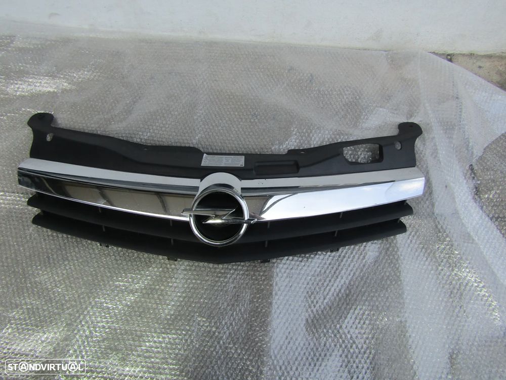 Grelha Opel Astra H , GTC ano 2005 a 2010 original , usado - 1