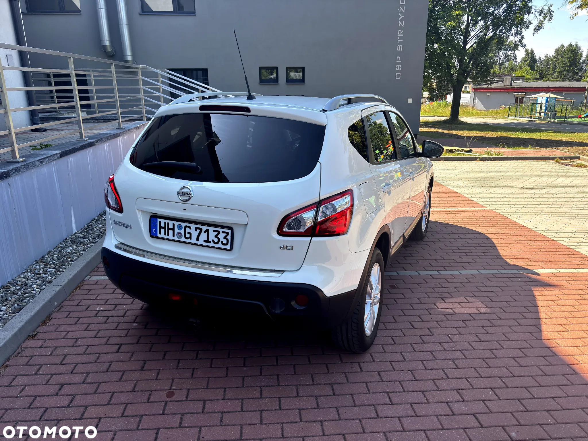 Nissan Qashqai 2.0 dCi DPF lounge - 2