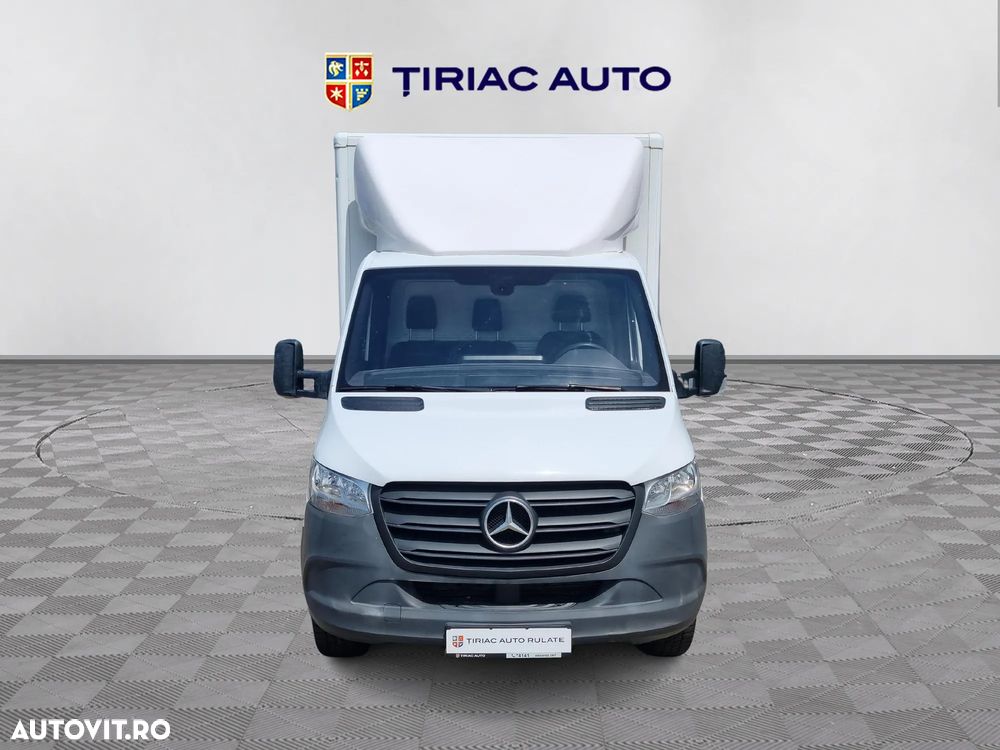 Mercedes-Benz Sprinter - 8