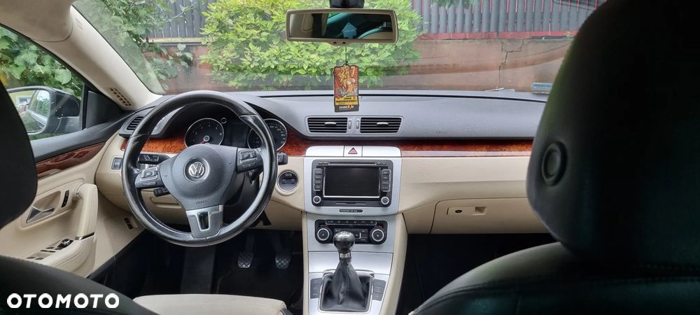 Volkswagen Passat CC 2.0 TSI - 13
