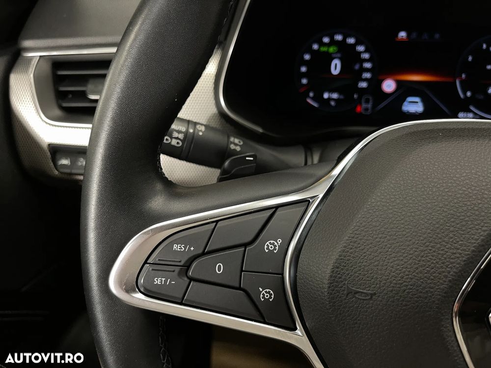 Renault Arkana MHEV 160 EDC Techno - 23