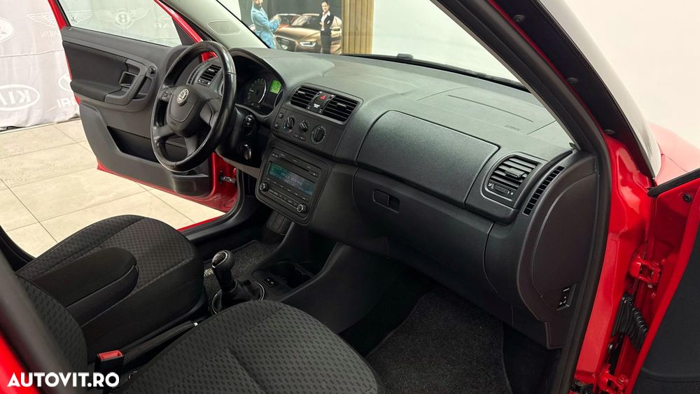 Skoda Fabia - 8