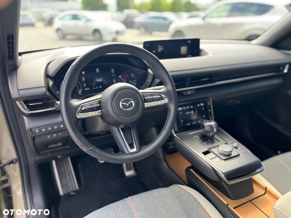 Mazda MX-30 R-EV PHEV Makoto - 13