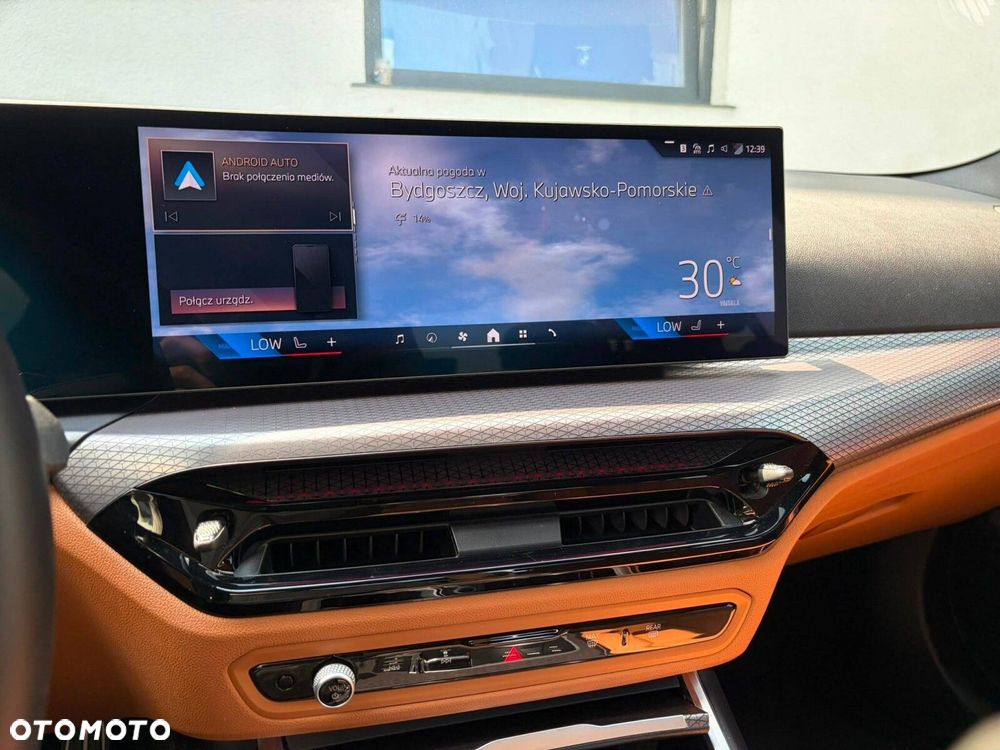 BMW Seria 3 - 25