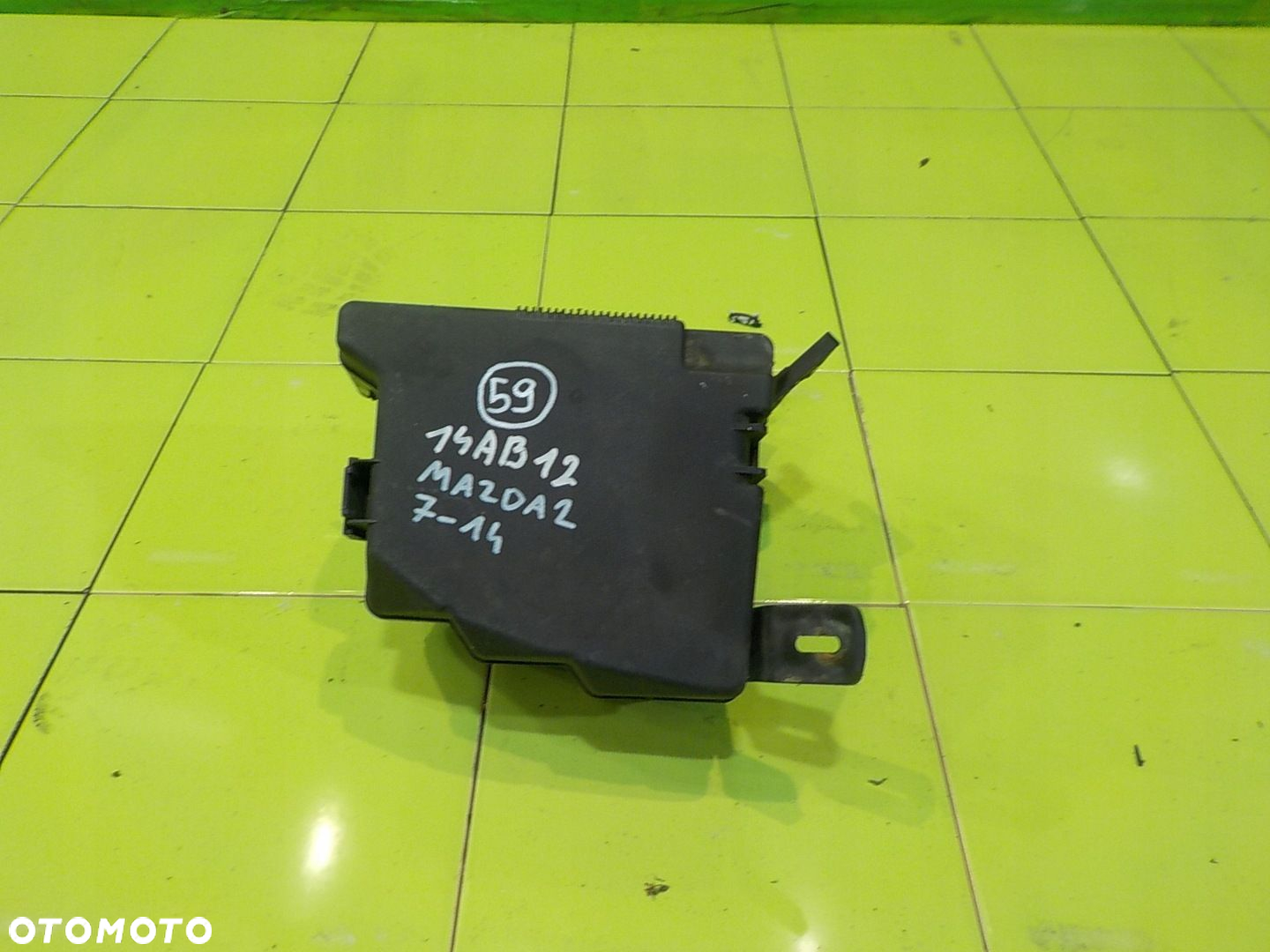 MAZDA 2 III DE 1.3 B 09r 3D modul skrzynka bezpiecznikow D6516676Y - 3
