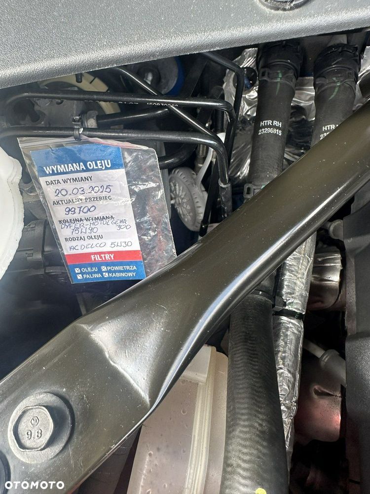 Chevrolet Camaro - 24