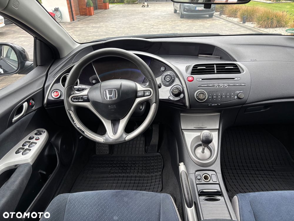 Honda Civic - 9
