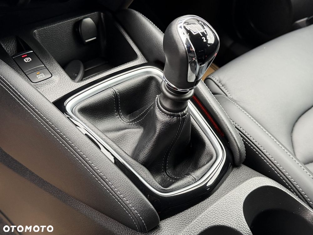 Nissan Qashqai 1.3 DIG-T Tekna+ - 36