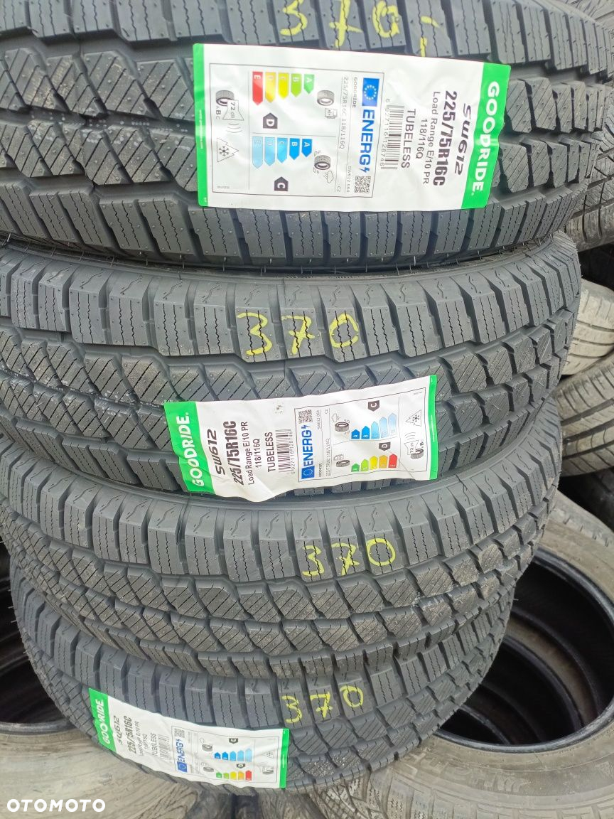Nowe opony zimowe 225/75/16c Goodride - 3