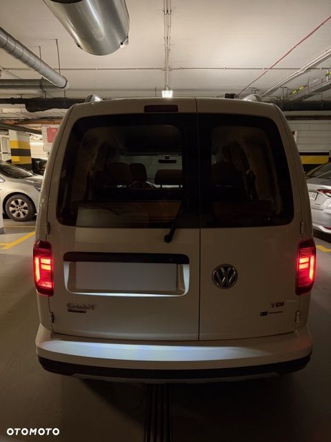 Volkswagen Caddy 2.0 TDI Alltrack DSG - 23