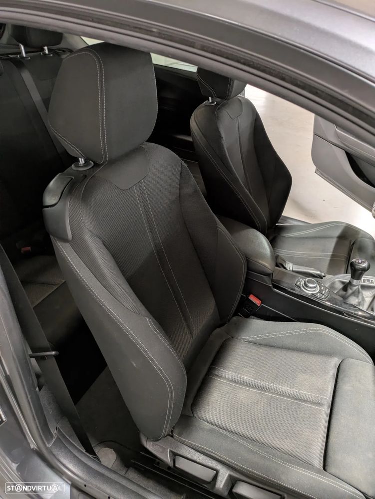 BMW 116 i Line Sport - 16