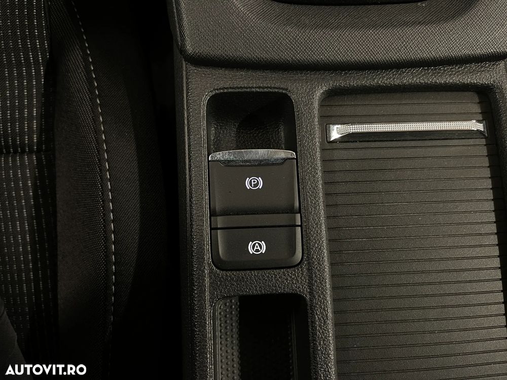 Skoda Octavia 2.0 TDI Ambition - 24