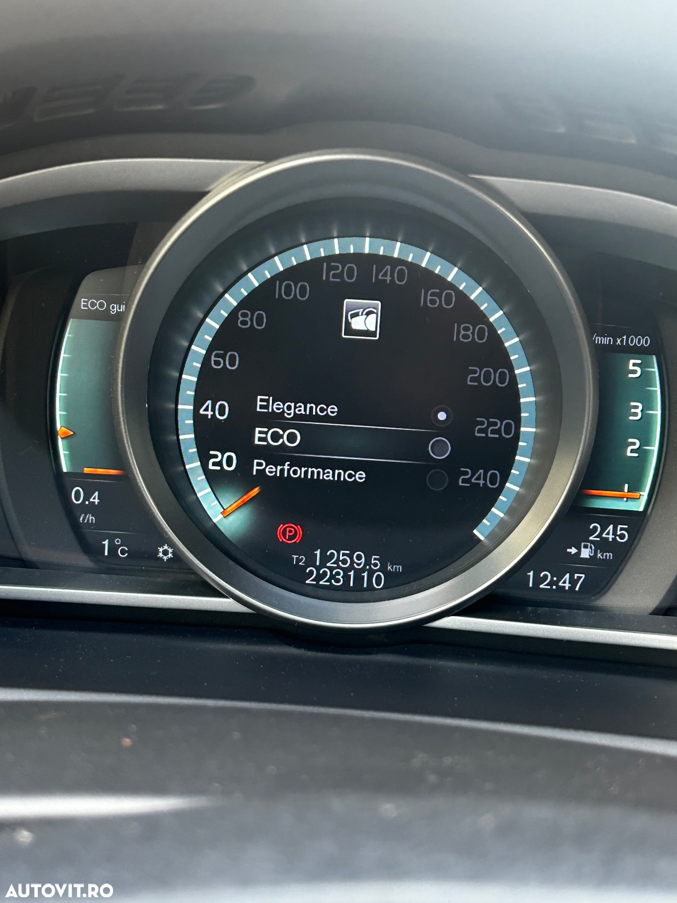 Volvo V40 - 19