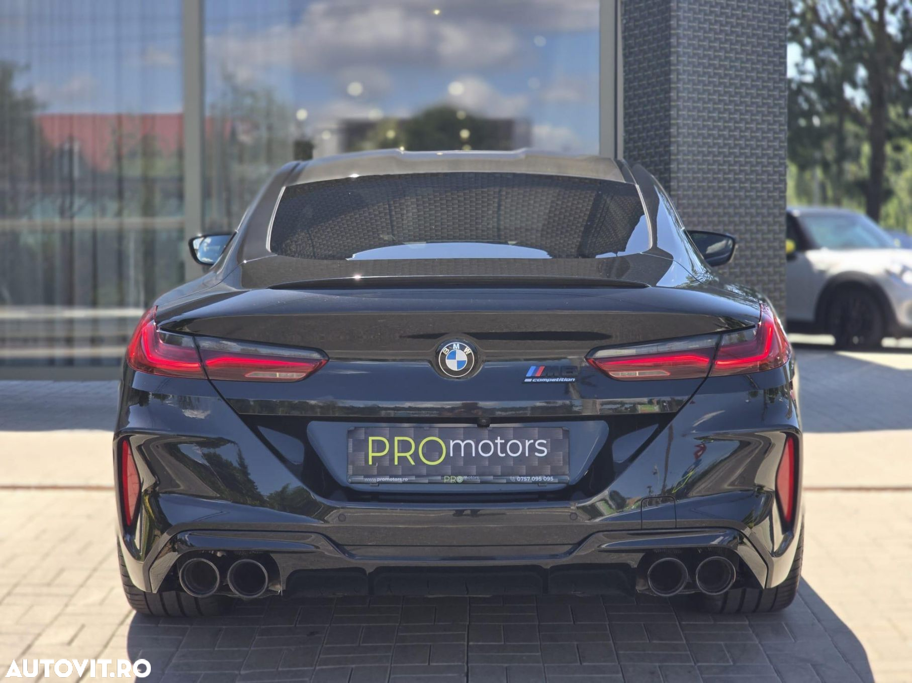 BMW M8 - 7