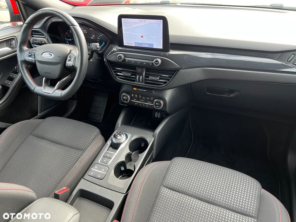 Ford Focus 1.5 EcoBlue ST-Line - 19